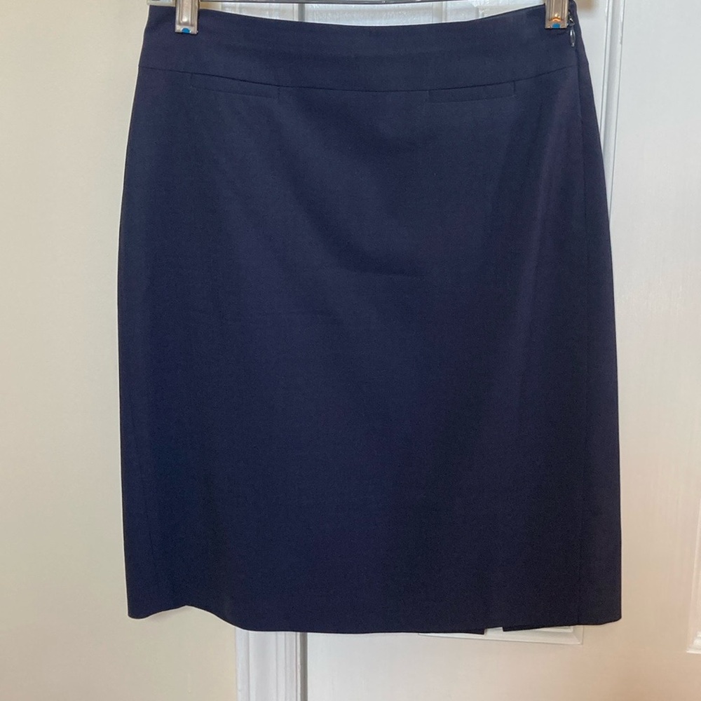 Banana Republic women’s navy skirt size 0P